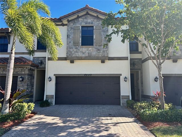 1st image of 8440 Lake Majesty Ln #1