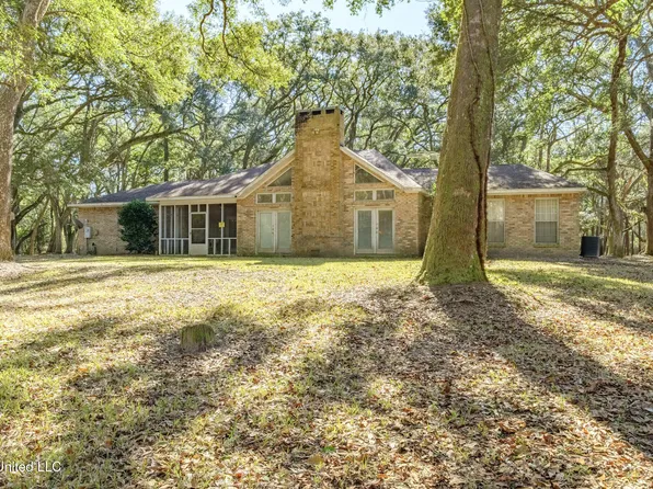 6601 Nutbank Rd, Moss Point, MS 39562