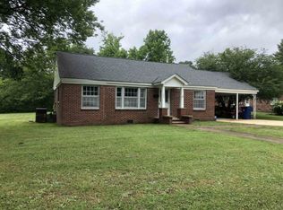 165 Shaw Ln, Savannah, TN 38372