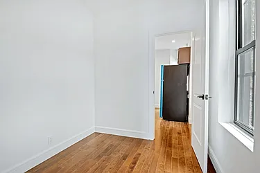 Rented by Pistilli Realty Group