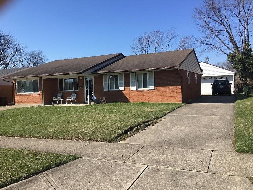 1st image of 2819 Pinegrove Dr