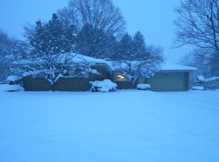 7475 Cherry Ave, Jenison, MI 49428