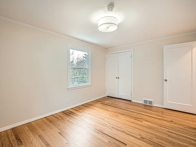 4548 NE Tulane Pl — Photo 12