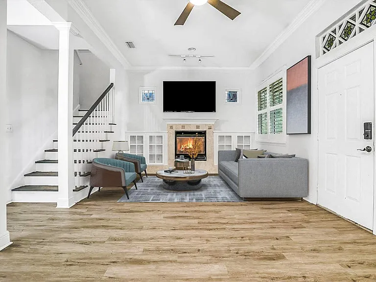 148 S Thornton Ave — Photo 3