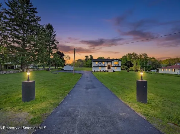 2313 Milwaukee Rd, Clarks Summit, PA 18411