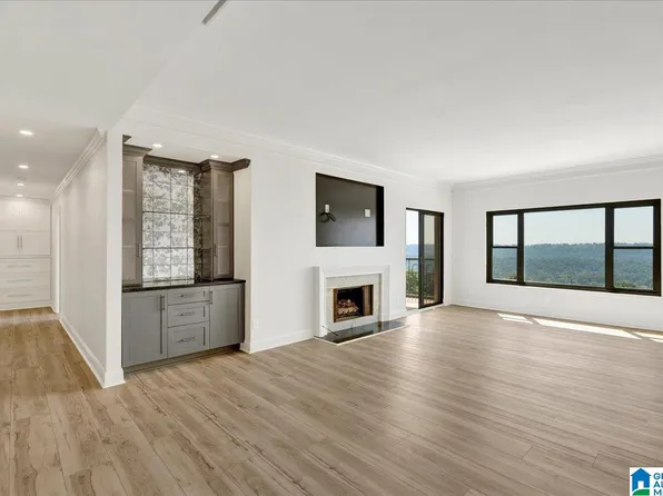1200 Beacon Pkwy E Unit 706, Birmingham, AL 35209