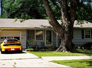 3105 SW McClure Rd, Topeka, KS 66614