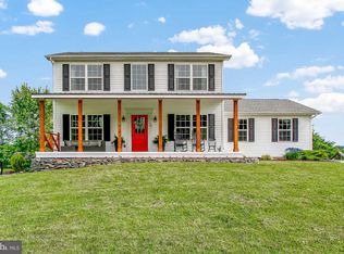 25 Bentz Rd, Thomasville, PA 17364