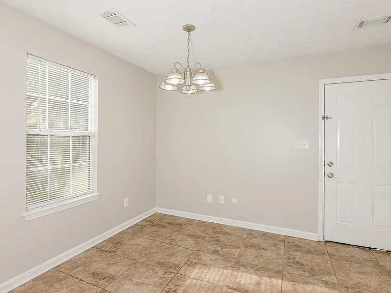 45 Pebble Ridge Dr — Photo 5