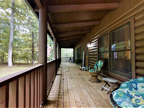 3rd image of 1175 Whippoorwill Dr