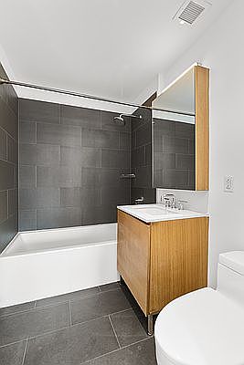 5th image of 515 9th Ave #6B