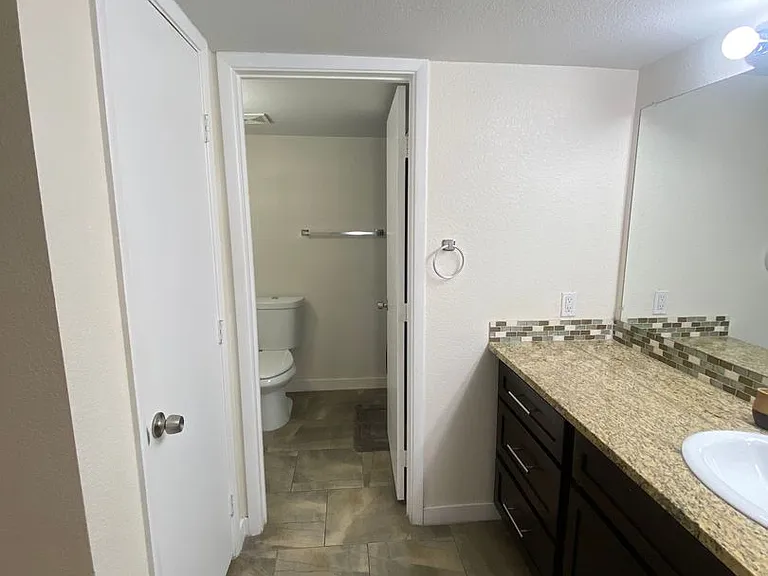2300 Silverado Ranch Blvd #2006 — Photo 31
