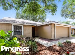 24904 Silversmith Dr, Lutz, FL 33559