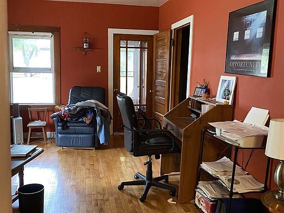 3rd image of 1349 Liberty St