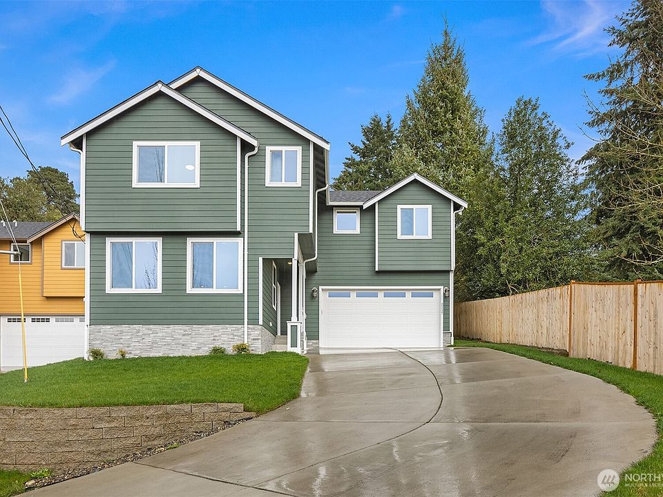 1st image of 2117 SW 103rd Place