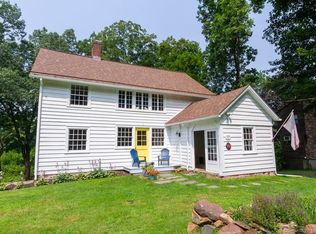 16 Diamond Glen Rd, Farmington, CT 06032