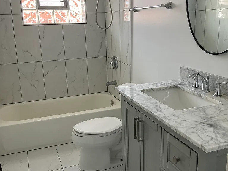 1084 Arnold Ct #2 — Photo 9