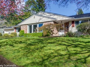 6828 SW Raleighwood Way, Portland, OR 97225