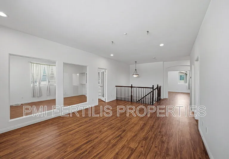 7167 Elsa Ct — Photo 24