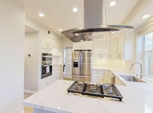 29 E Portola Ave, Los Altos, CA 94022