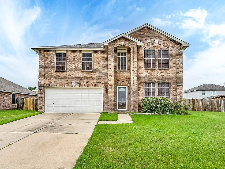 1308 Krista Dr