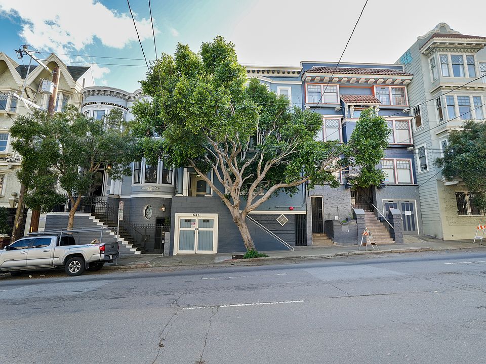 1st image of 643 Oak St #11