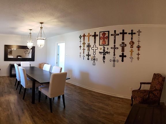 5th image of 776 De Leon Dr