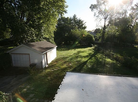 2nd image of 305 N La Londe Ave