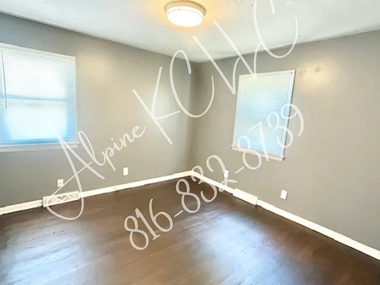 7040 Agnes Ave — Photo 6