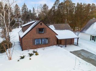 1028 Hill St, Petoskey, MI 49770