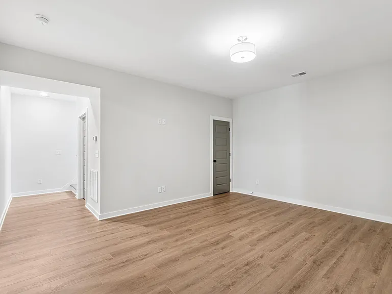 47804780 Silas Ave — Photo 24
