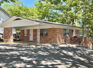 500 Burchwood Bay Rd, Hot Springs, AR 71913