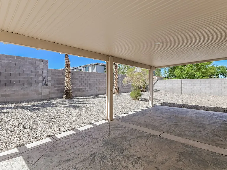 655 Camp Hill Rd — Photo 16