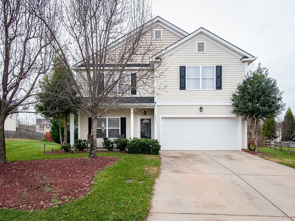 1st image of 2819 Wilmington Cir