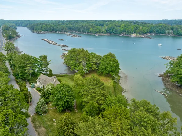 27 Long Point Road, Harpswell, ME 04079