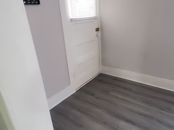 5th image of 407 Limestone St #407
