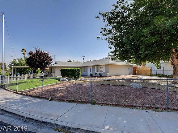 3rd image of 4508 E Ogden Ave