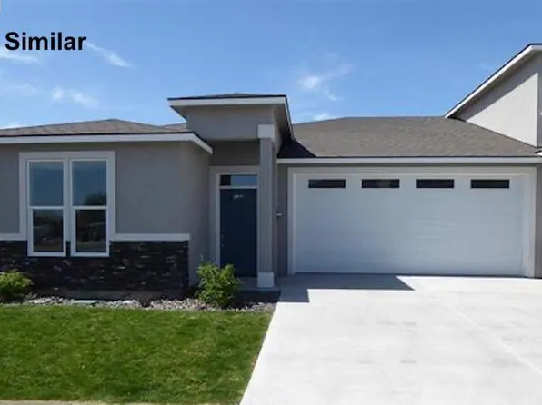 2793 Carefree Loop, West Richland, WA 99353