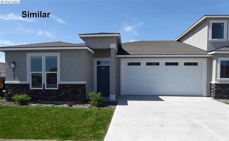 2793 Carefree Loop photo 1