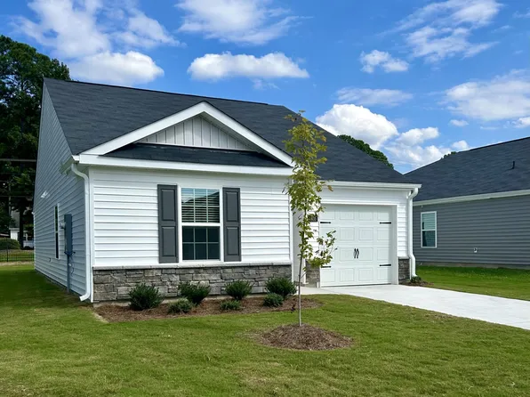 1405 N Wilshire Court, Kinston, NC 28504