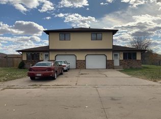 1004 W 15th St, Lexington, NE 68850