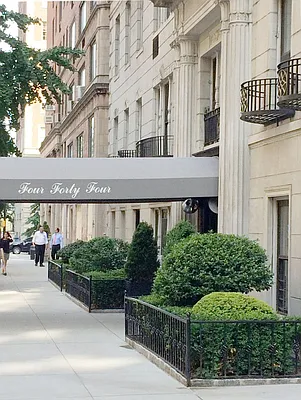 Sold by HomeDax Real Estate | media 27