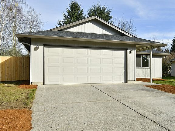 2nd image of 9711 NE 60th Ave