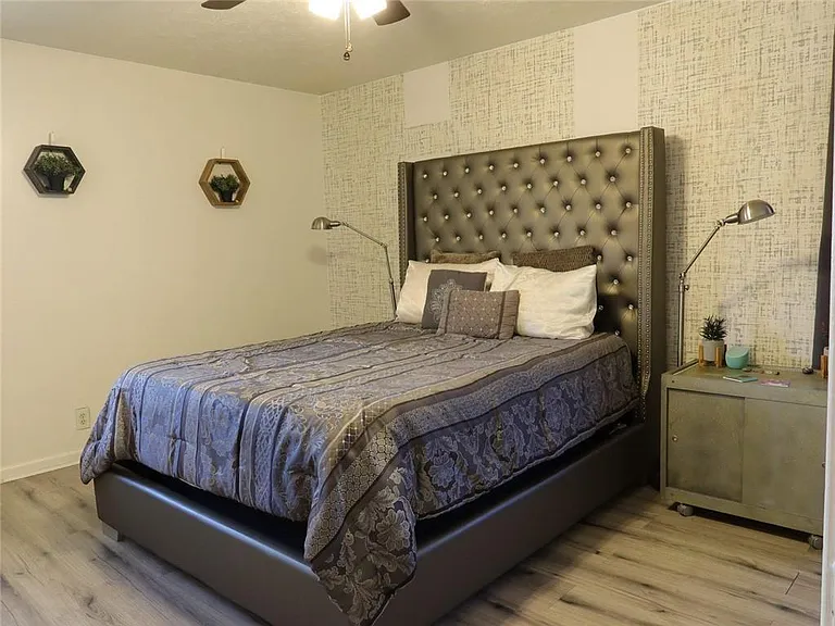 651 Mincey Woods Ct — Photo 10