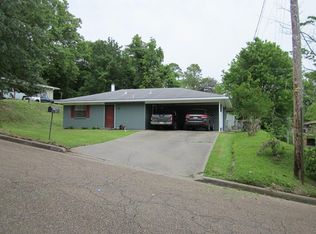 103 Hillside Cir, Vicksburg, MS 39180
