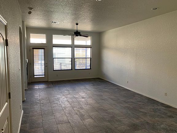 4th image of 4020 Canterra Arc