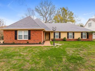 2660 Morning Grove Dr, Cordova, TN 38016