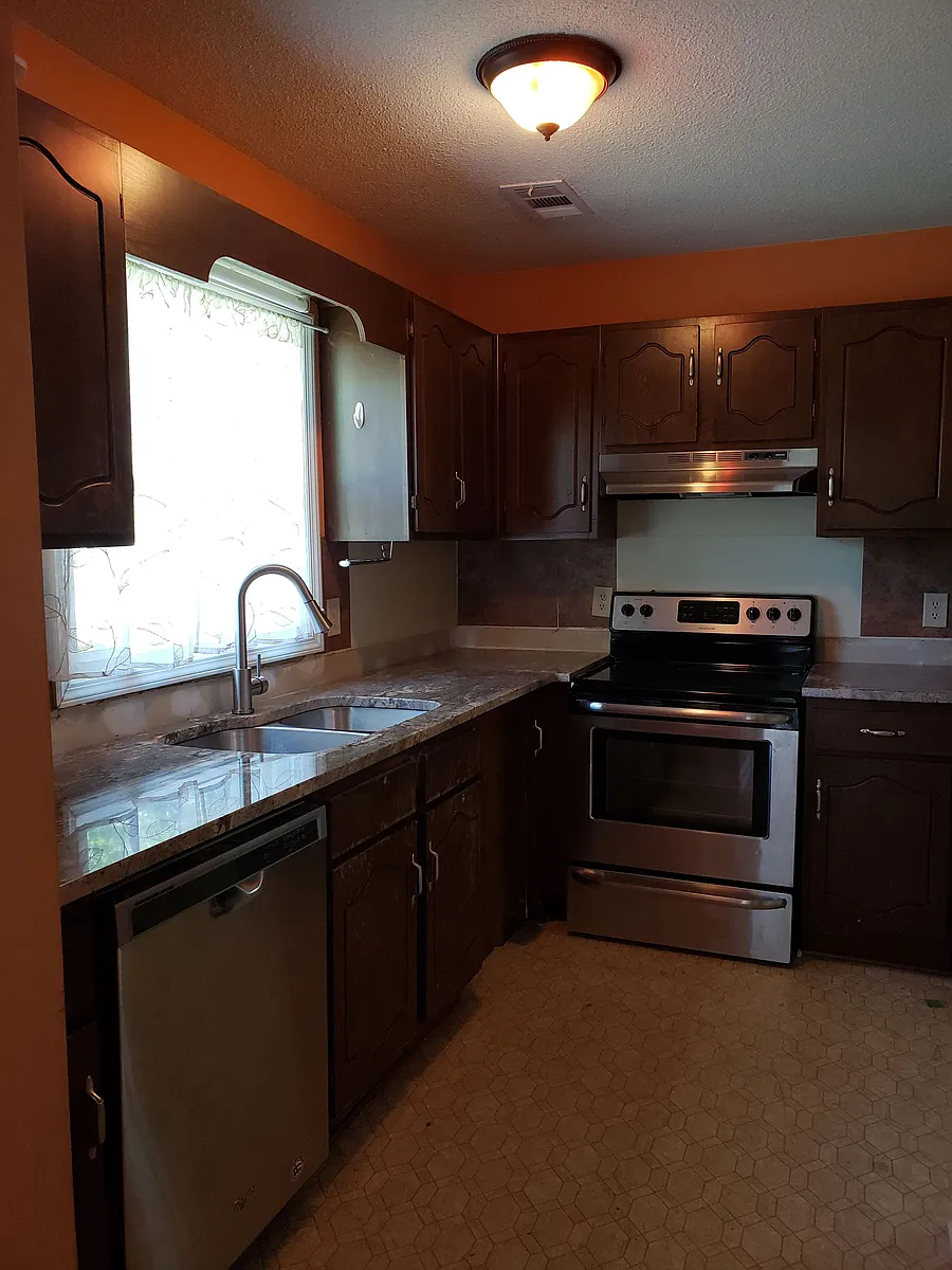 Building Photo - 3254 Overton Manor Dr