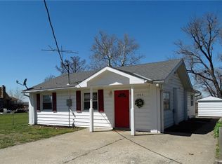 806 Lake Shore Dr, Rushville, MO 64484