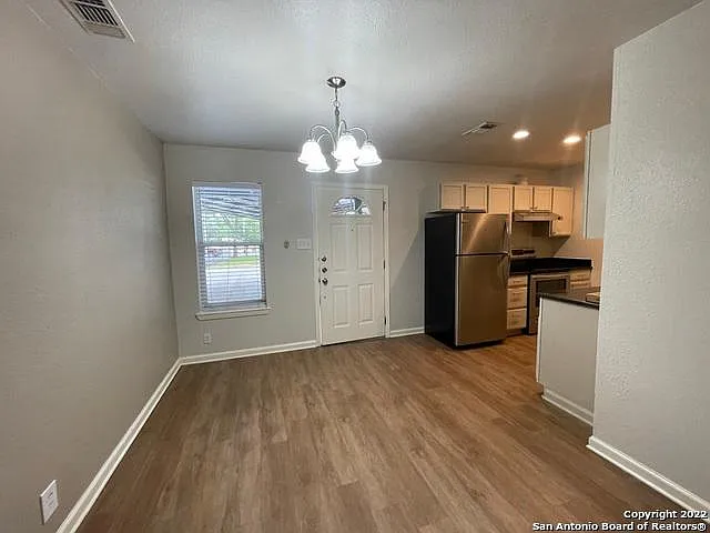 1 bed, 650 sqft, $1,095 — Photo 4